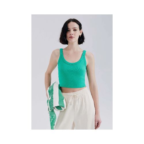 MUSCULOSA CROPPED BÁSICA - VERDE — Hering