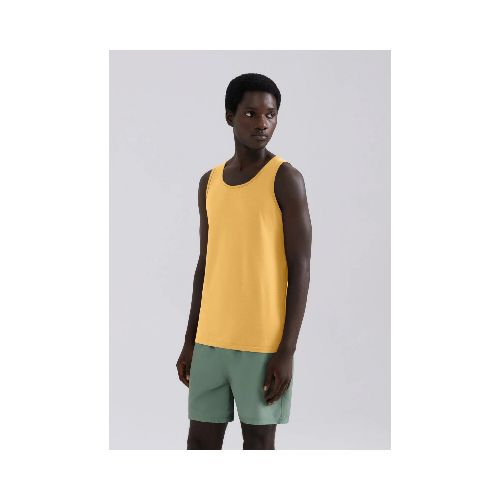 MUSCULOSA BÁSICA MASCULINA - AMARILLO — Hering