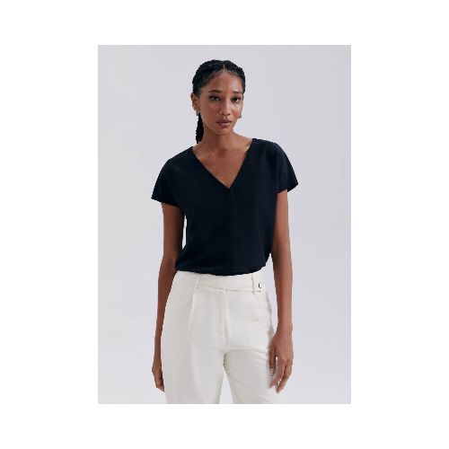 BLUSA MODELO REGULAR EN LINO - NEGRO — Hering