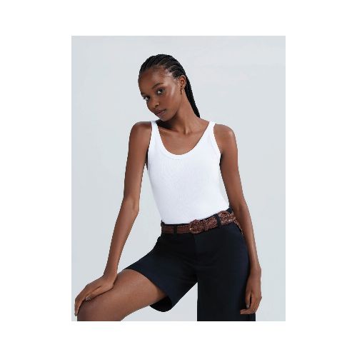 MUSCULOSA BÁSICA ACANALADA - BLANCO — Hering