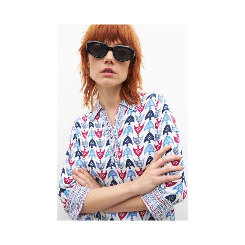 Blusa estampada cuello camisa - multicolor