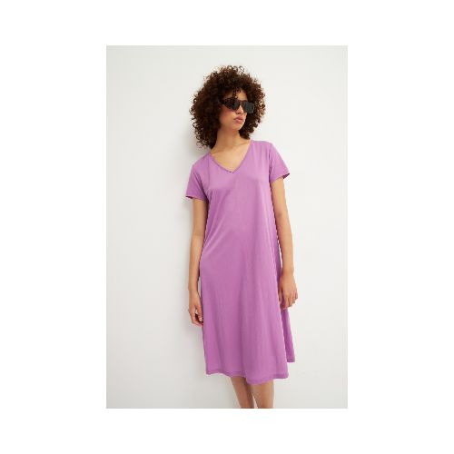 Vestido escote V - morado