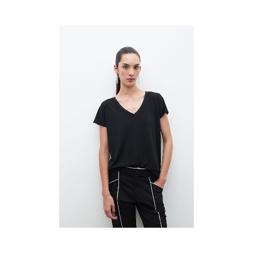 Blusa escote en V - negro