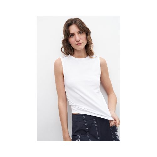 Musculosa con botones en hombros - blanco