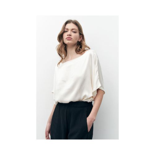 Blusa satinada - beige