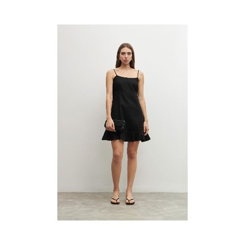 Vestido corto de lino con volado - negro