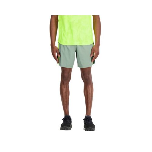 Short New Balance de Hombre - Accelerate 7 Inch - MS23230DKJ - DARKJUNI