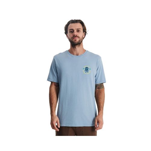 Remera Roark Guideworks Skull - Celeste — La Isla / RACKS LTDA