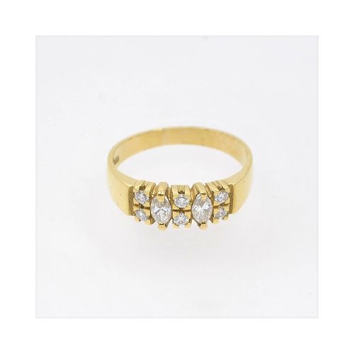 Anillo En Oro 18K Y Brillantes Navette — Facello Joyeros