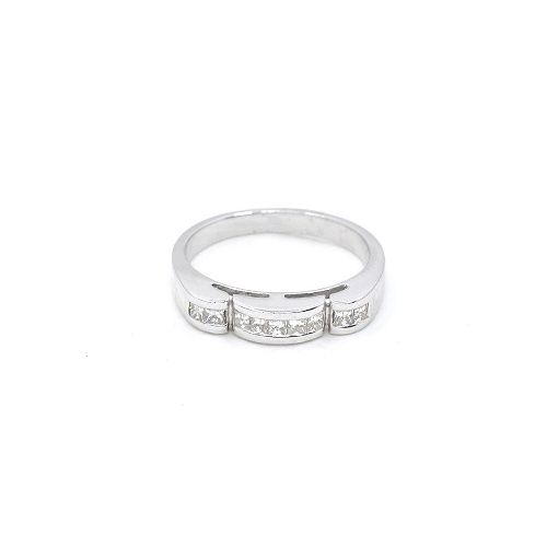 Anillo En Oro 18K Blanco Con Brillantes — Facello Joyeros