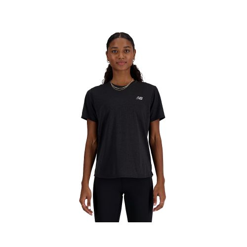 Remera New Balance Athletics Sleeve - Negro — Fitpoint