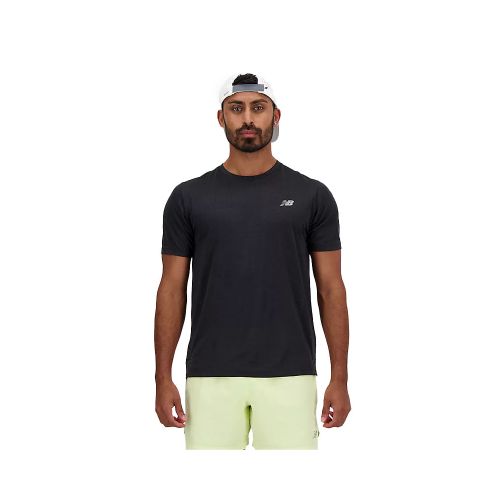 Remera New Balance Athletics Run - Negro — Fitpoint