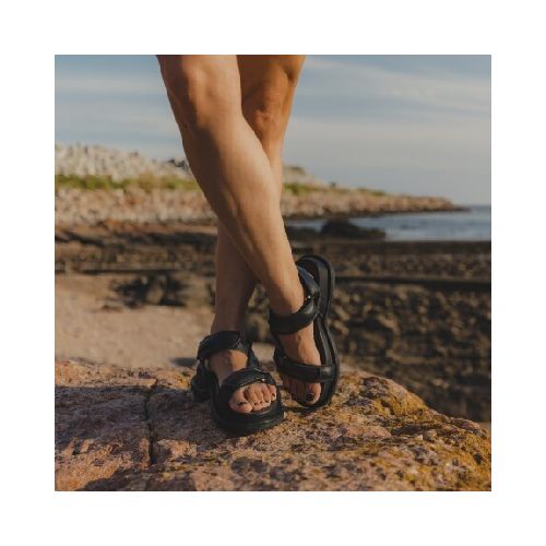 SANDALIAS VENET - CUERO JALADRI - NEGRO