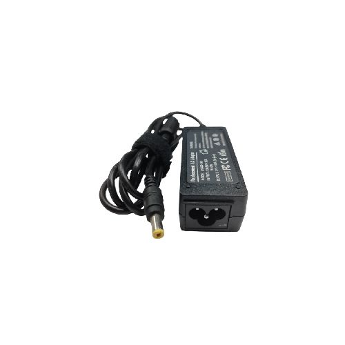 Cargador 19v 1.58Amp. Toshiba Dell  GENERICO